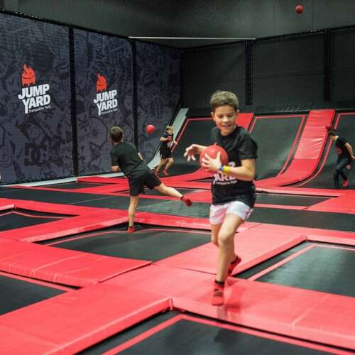 Dodgeball Jump Yard trampoline park ELI Play