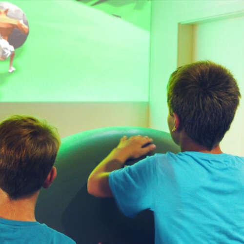 Sisyfox interactive ball game ELI Play