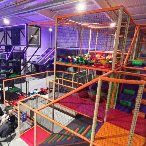 5 SENS Park Indoor Playground Caurel France