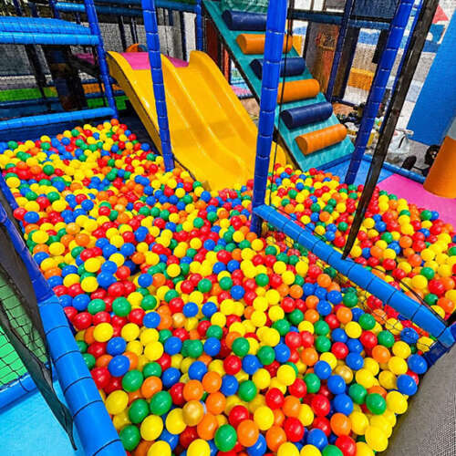 ELI Play Lieferant Indoorspielplatz Kiddies Stockerau