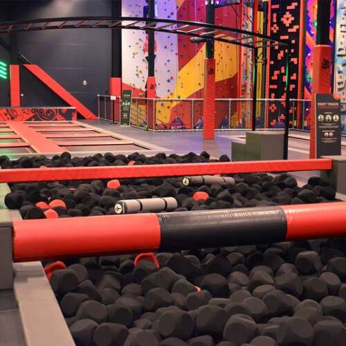 Foam pit Jump Yard trampoline park ELI Play