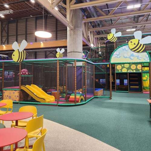 Indoor playground La Ruche Fribowling ELI Play