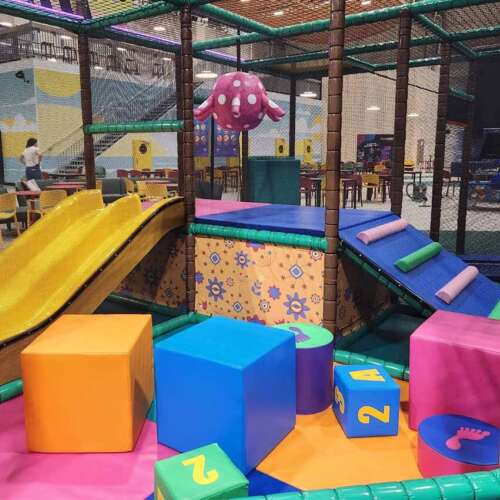 La Ruche Fribowling Toddler area ELI Play