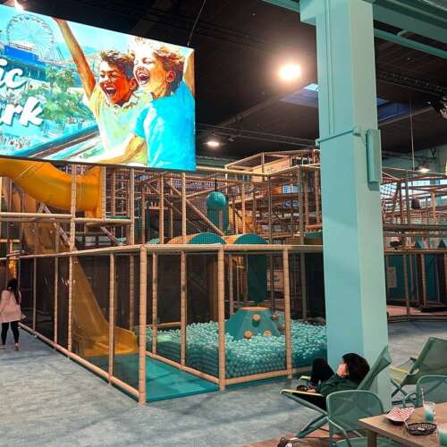 Lieferant Indoor Spielplatz Sinsheim Fern und Funkel