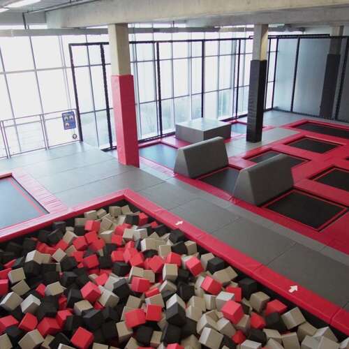 Trampoline park KBS Parkour Geneve - ELI Play